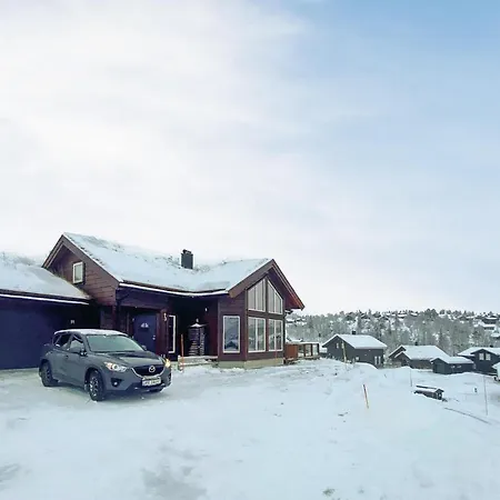 4 Bedroom Lovely In