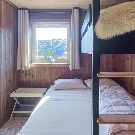 4 Bedroom Lovely In Semesterbostad *