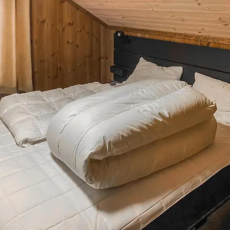 4 Bedroom Lovely In *